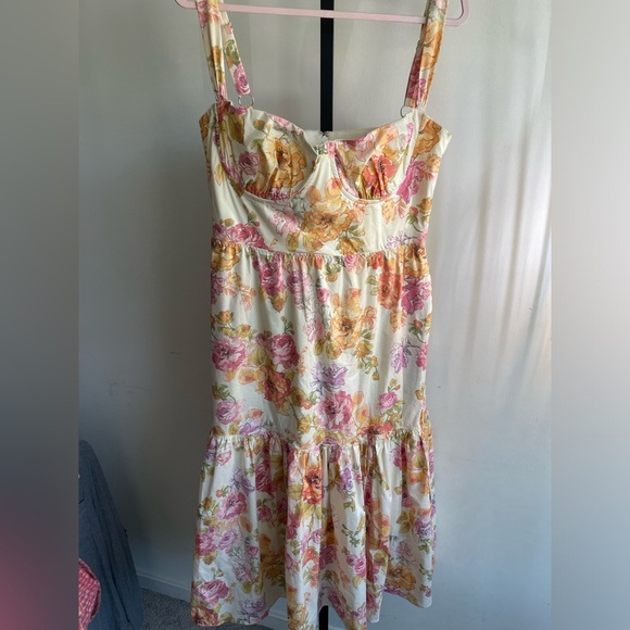 House of CB|| ELIA
Ivory Floral Midi Sundress, Size XL Plus Cup - Picture 8 of 10
